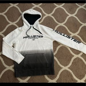 Hollister men’s small hooded sweatshirt